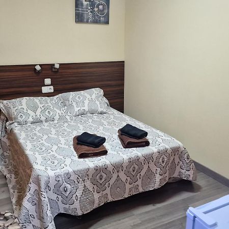 Hostal Escarla Aren Екстериор снимка