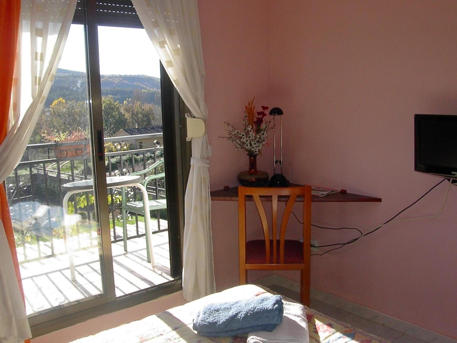 Hostal Escarla Aren Екстериор снимка