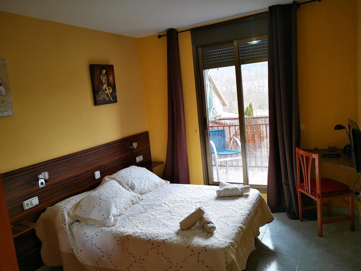 Hostal Escarla Aren Екстериор снимка