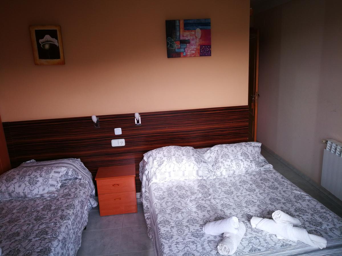 Hostal Escarla Aren Екстериор снимка