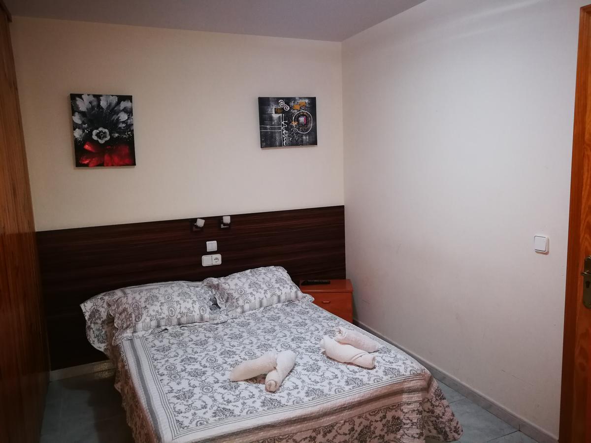 Hostal Escarla Aren Екстериор снимка