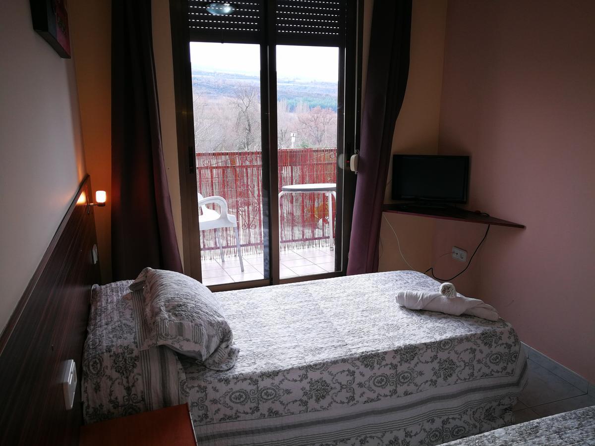 Hostal Escarla Aren Екстериор снимка