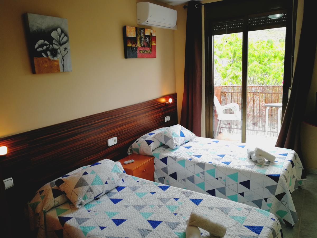 Hostal Escarla Aren Екстериор снимка
