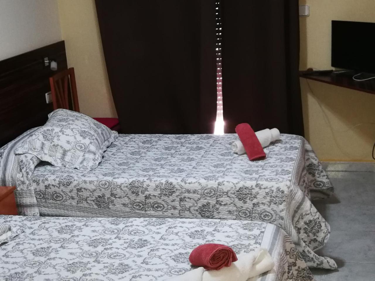 Hostal Escarla Aren Екстериор снимка