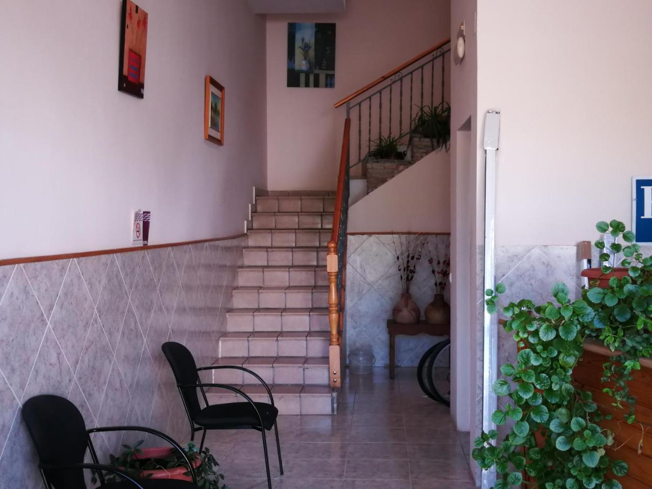 Hostal Escarla Aren Екстериор снимка